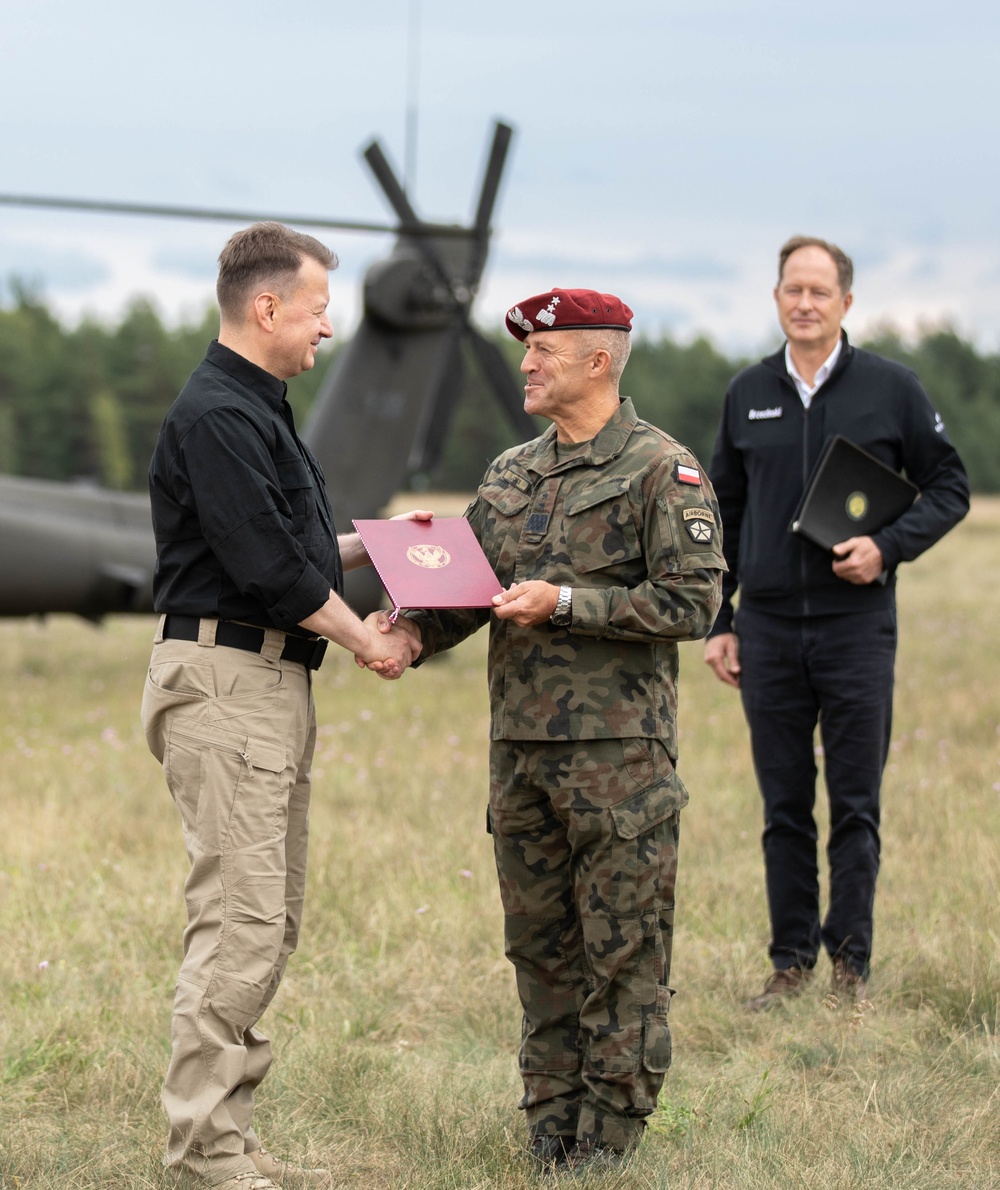 U.S. Ambassador and Minister of Defense 3CAB Air Gunnery Demonstration