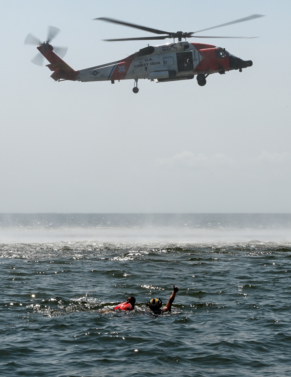 Coast Guard conducts training with the 183rd Aeromedical Evacuation Squadron