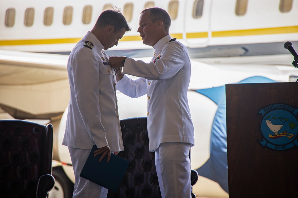 Commander Mark D. Kerber Assumes Command of VR-51