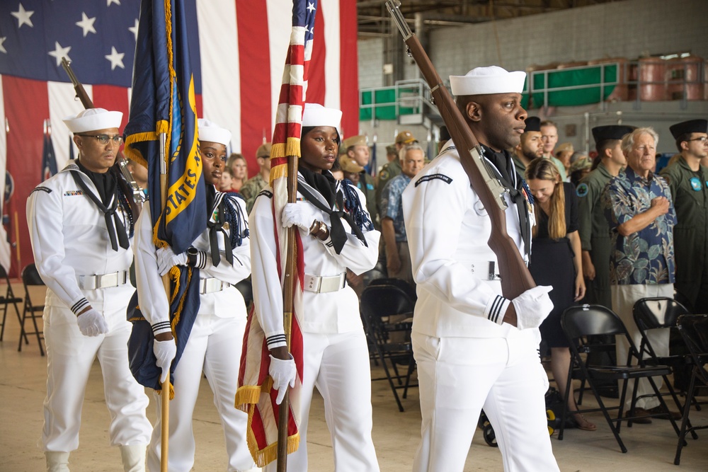 Commander Mark D. Kerber Assumes Command of VR-51