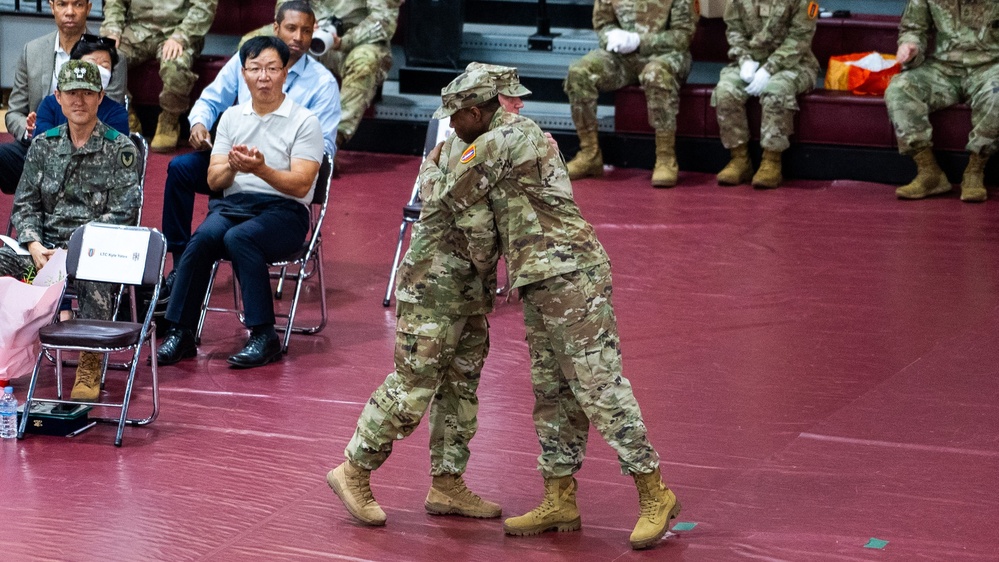 Change of Command for 41st Signal Battalion