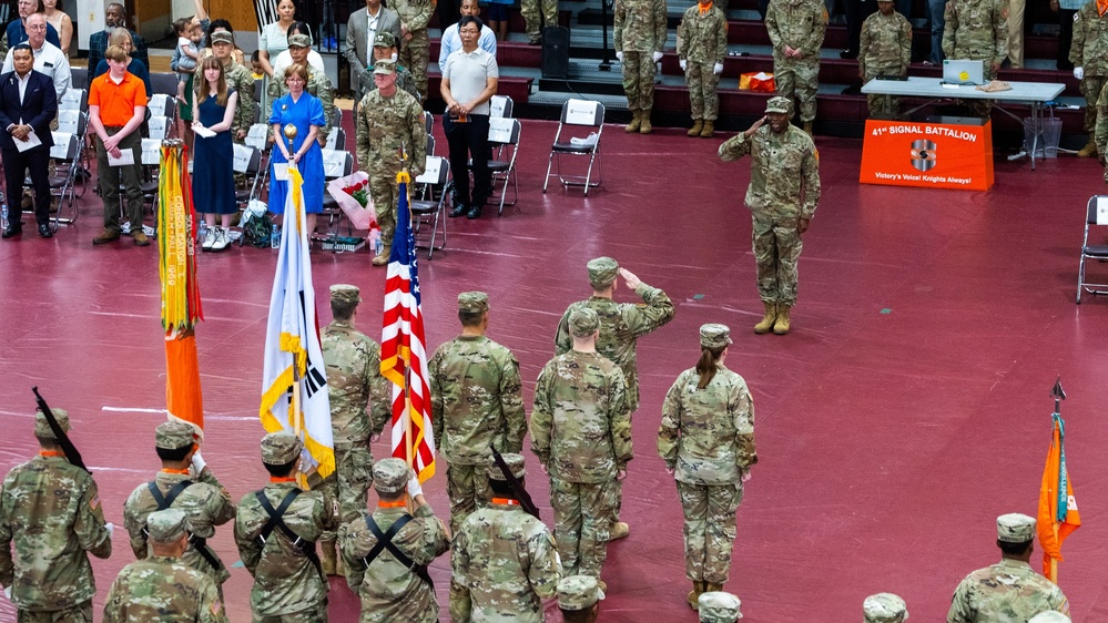 Change of Command for 41st Signal Battalion