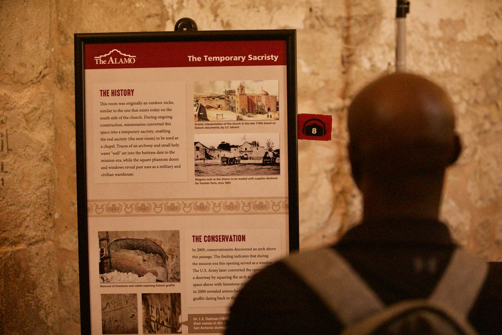 MIRC Soldiers visit the Alamo as part of MWR event