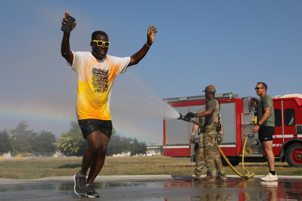 5k at MK, color run fun in the sun