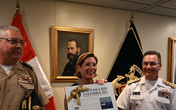 Gen. Richardson Visits UNITAS LXIV
