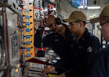 USS Bataan Sailors conduct engineering drills