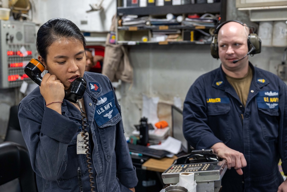 USS Bataan Sailors conduct engineering drills