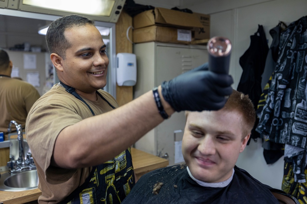 USS Bataan Sailors conduct retail services