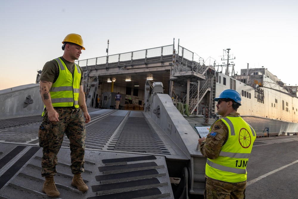 MRF-D embarks equipment on USNS Millinocket in preparation for Talisman Sabre 23