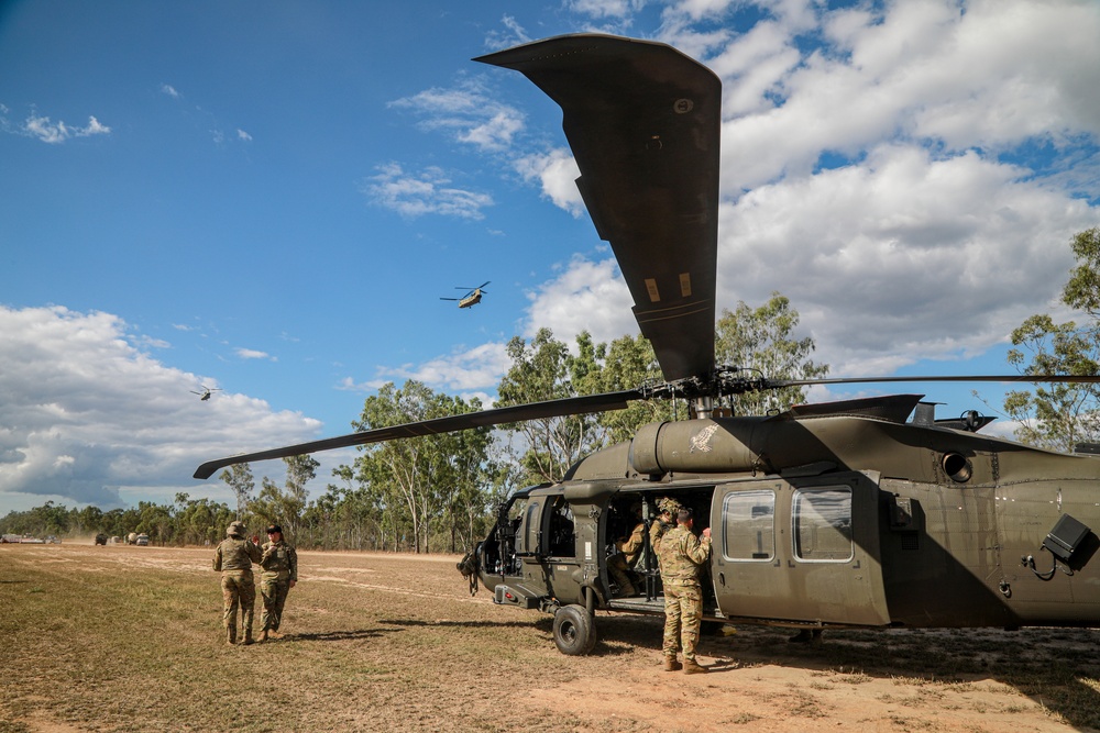 16th CAB conducts combined training with Australian Defence Force and the French Armed Forces