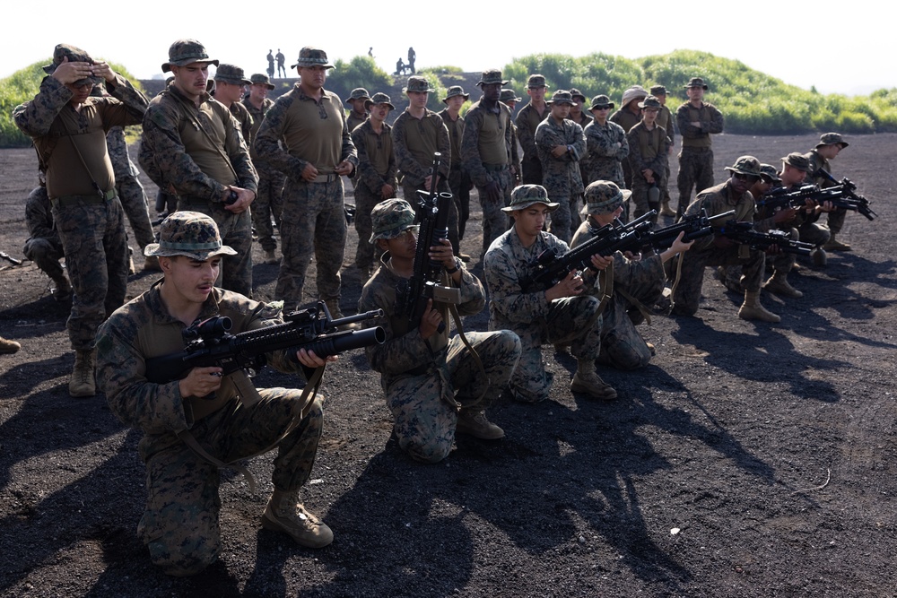 MWSS-171 Marines Conduct M203 and Mark 19 Grenade Launcher Live-Fire