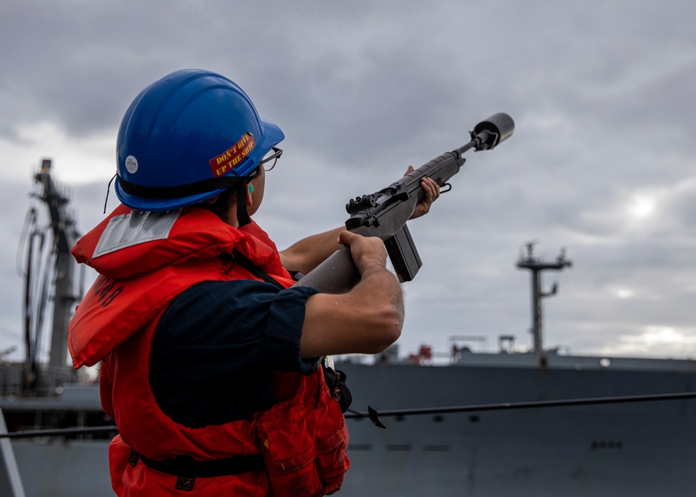 USS Rafael Peralta (DDG 115) conducts a replenishment-at-sea with the Military Sealift Command fleet replenishment oiler USNS Tippecanoe (T-AO 199)