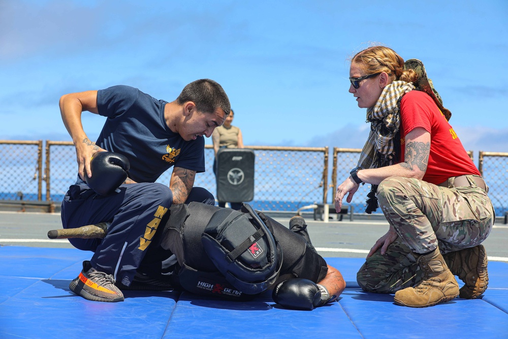 USS Carter Hall Conducts SRF-B Training