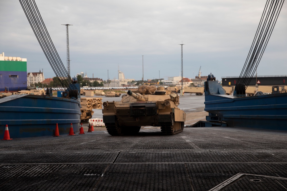 2nd Armored Brigade Combat Team Conducts Port Operations for Operation Atlantic Resolve