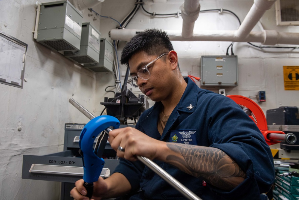 IKE Carrier Strike Group participates in COMPTUEX