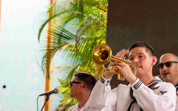 7th Fleet Band Plays Singapore