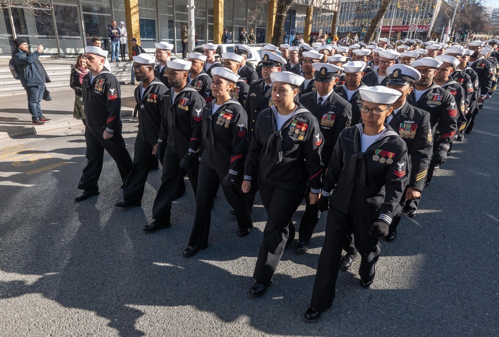 USS Canberra Visits Namesake City