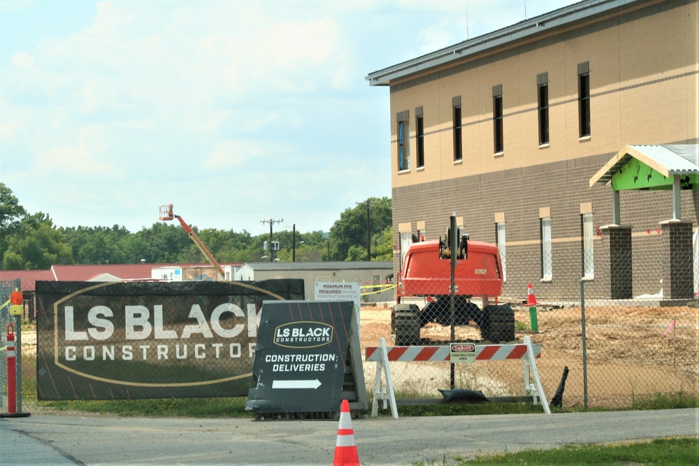Fort McCoy’s brigade headquarters project jumps past 65 percent completion; work remains steady
