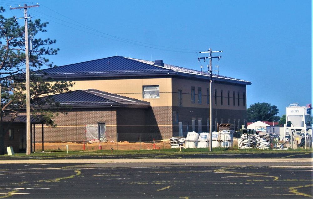 Fort McCoy’s brigade headquarters project jumps past 65 percent completion; work remains steady
