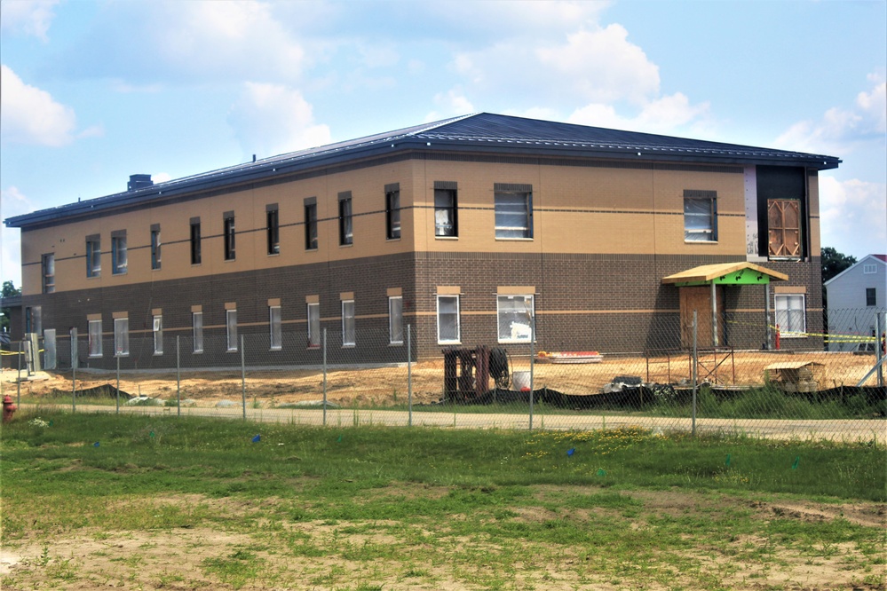 Fort McCoy’s brigade headquarters project jumps past 65 percent completion; work remains steady