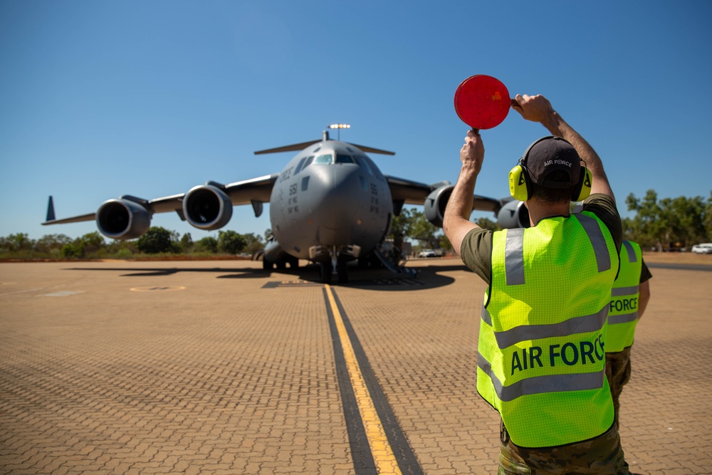 Aircraft arrive at Tindal