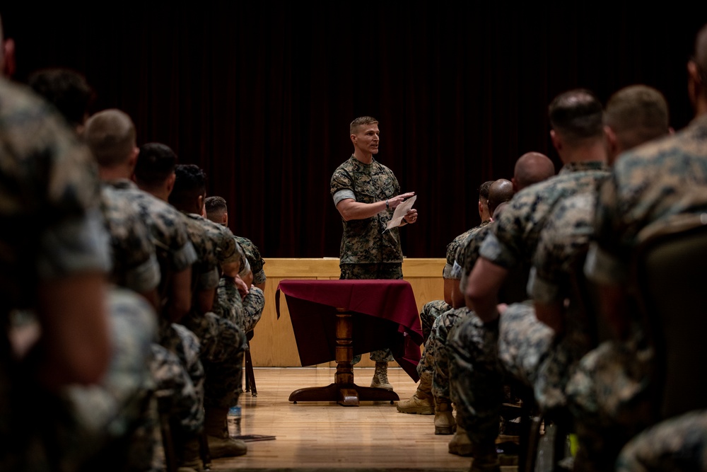 III MIG Commander speaks to front line leaders on the effort to retain our best and brightest