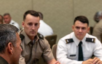 Florida Adjutant General participates in a speed mentoring session