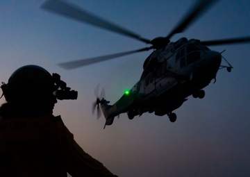 USS Paul Hamilton Helo Operations