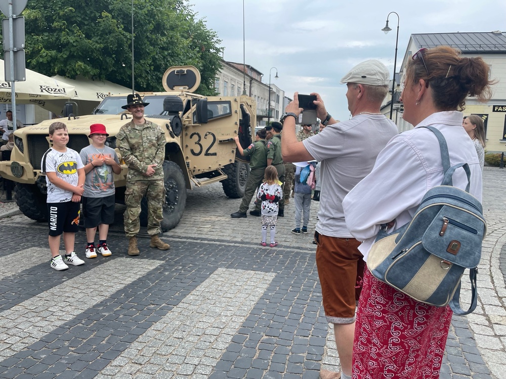 Task Force Ivy Soldiers help celebrate 1st Uhlans Regiment birthday in Augustow, Poland