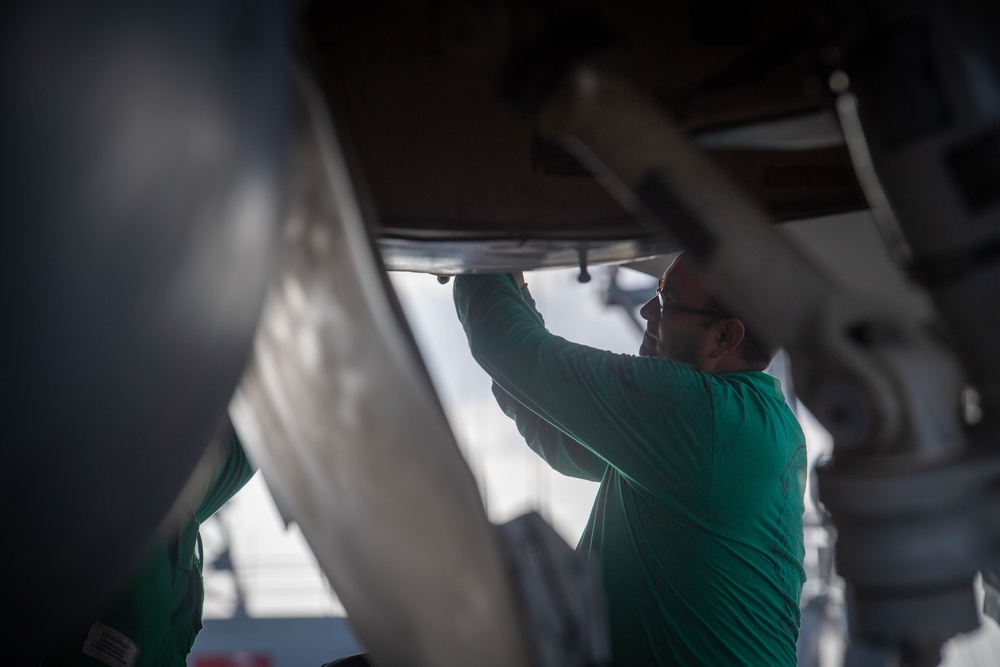 IKE Carrier Strike Group participates in COMPTUEX