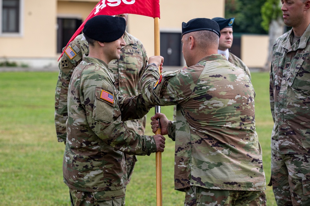 Headquarters Support Company hosts Change of Command ceremony