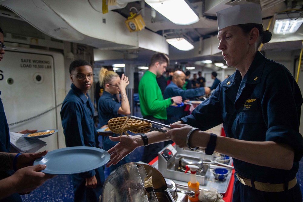 IKE Carrier Strike Group participates in COMPTUEX