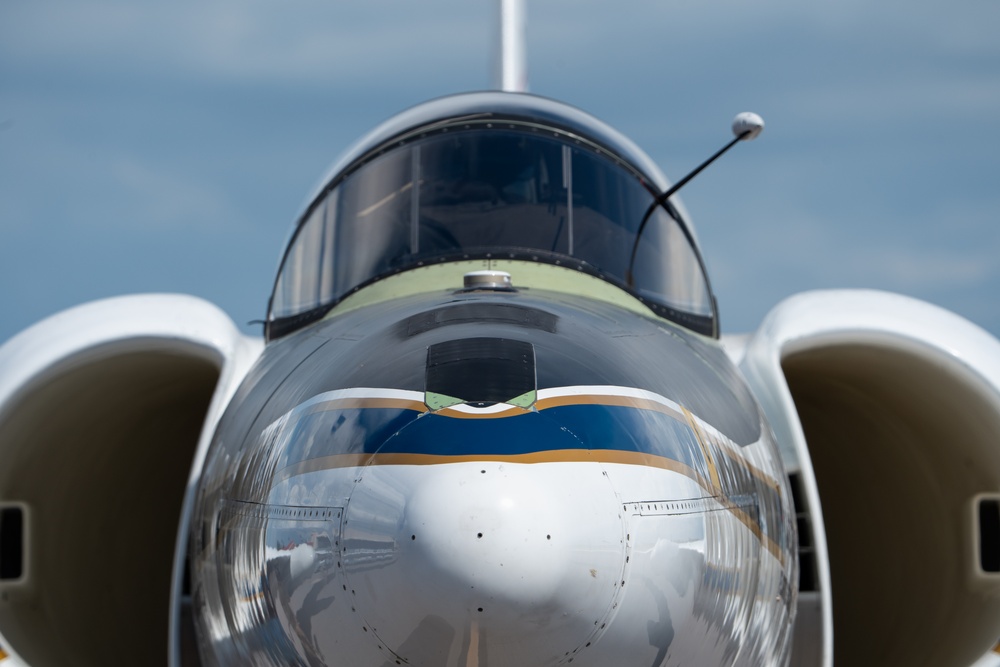 NASA operates ER-2 for lightning research