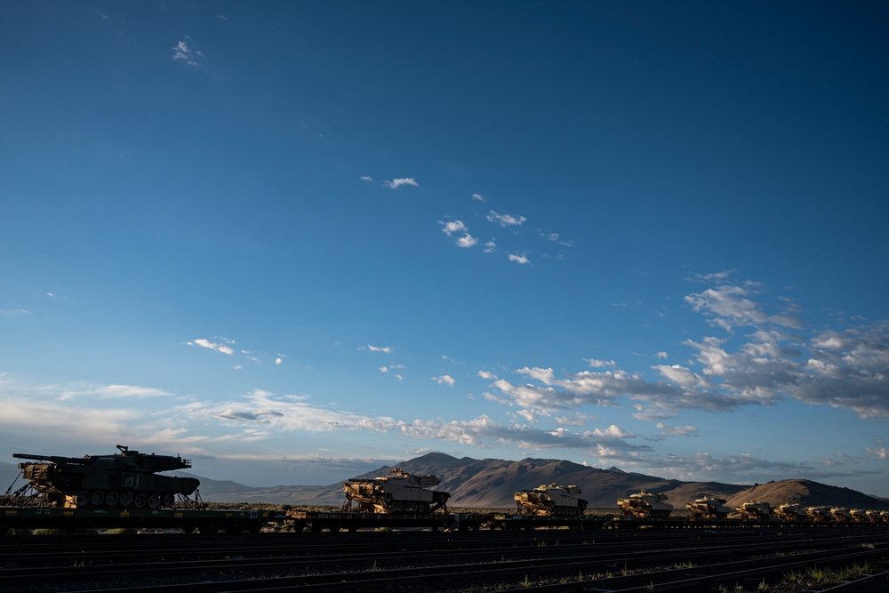 USAMMDA logisticians, Reserve Soldiers support capstone hospital conversion effort in Northern California’s high desert