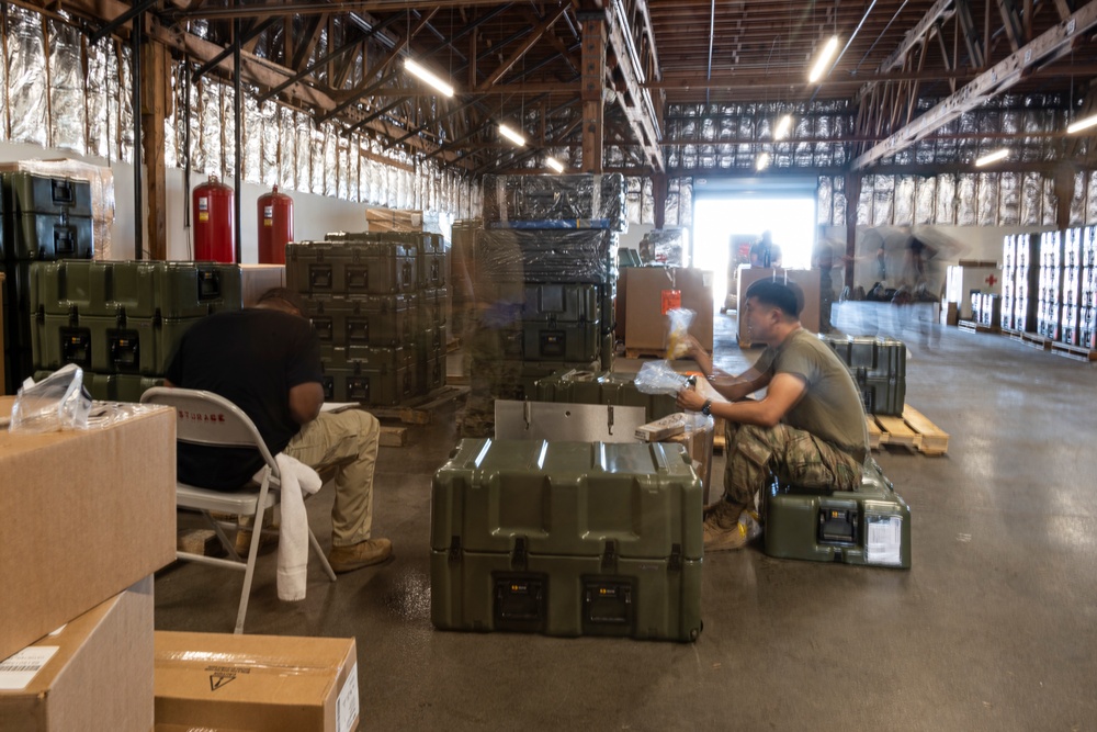 USAMMDA logisticians, Reserve Soldiers support capstone hospital conversion effort in Northern California’s high desert