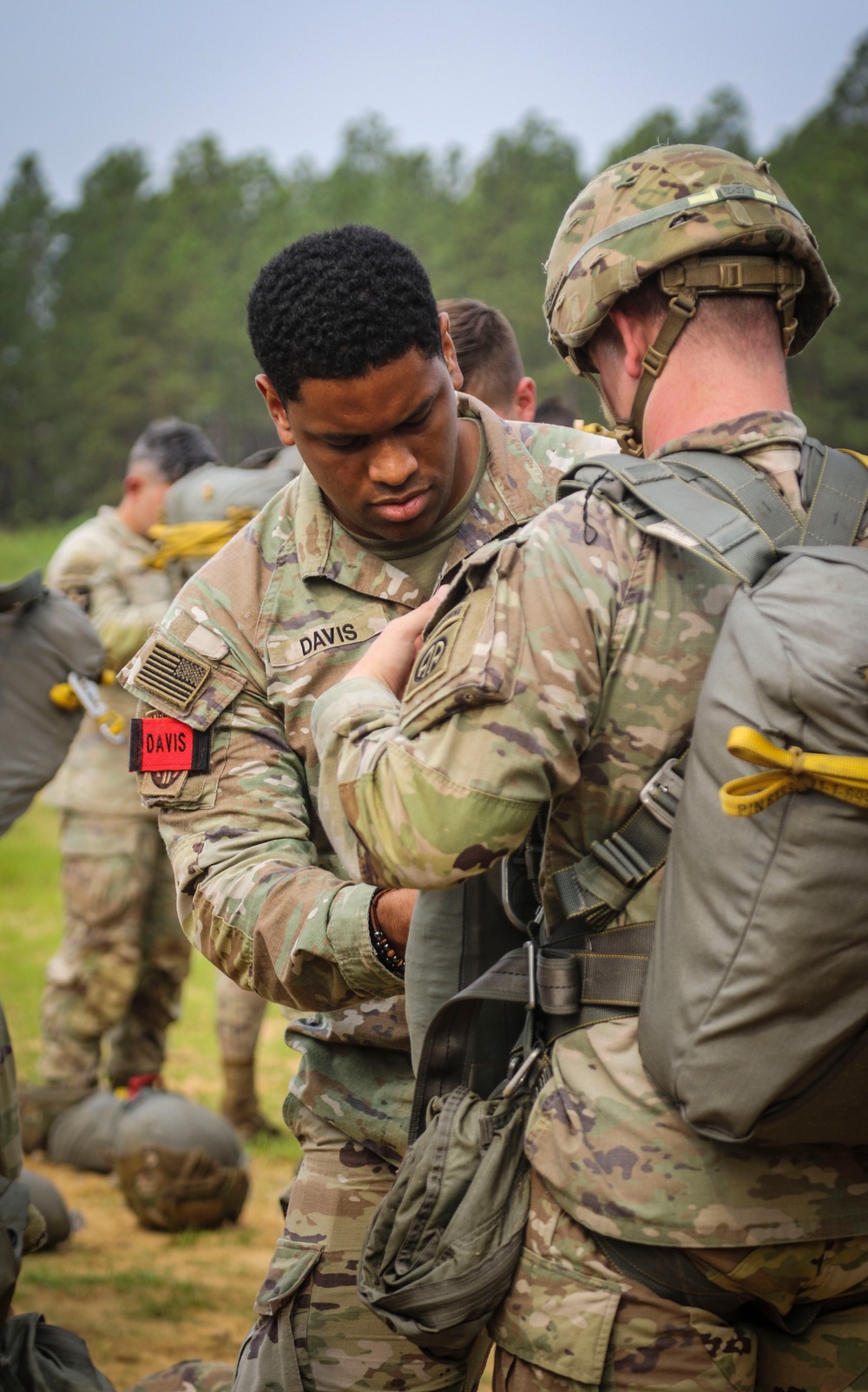 3BCT, 82nd ABN DIV Conduct UH-60 Jump