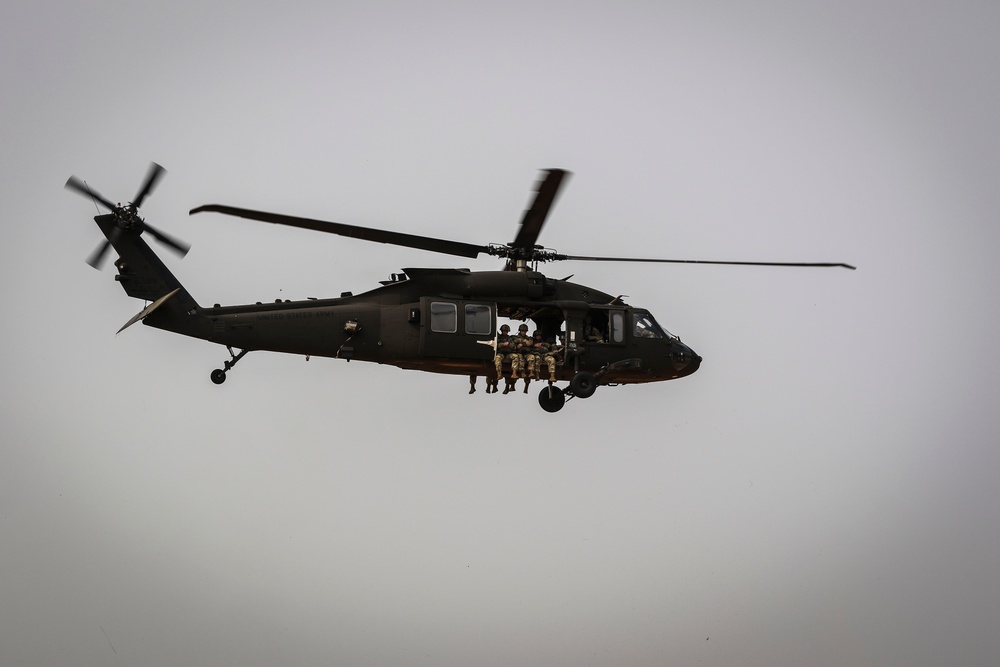 3BCT, 82nd ABN DIV Conduct UH-60 Jump