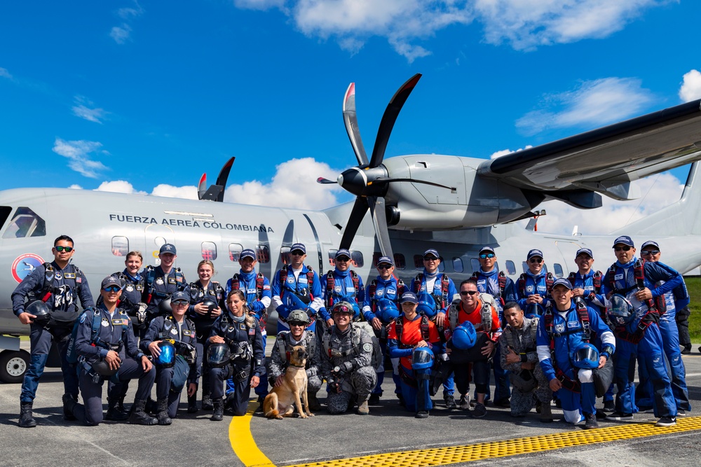 USAFA Wings of Blue participates in F-AIR Colombia 2023