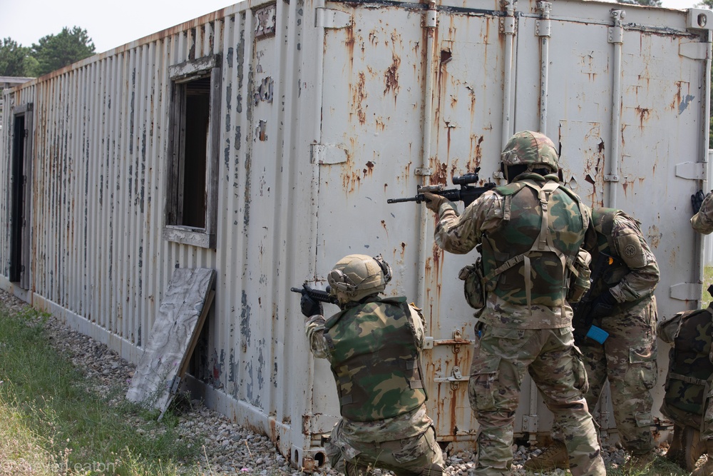 1-182nd Simulates Combat on Joint Base Cape Cod.