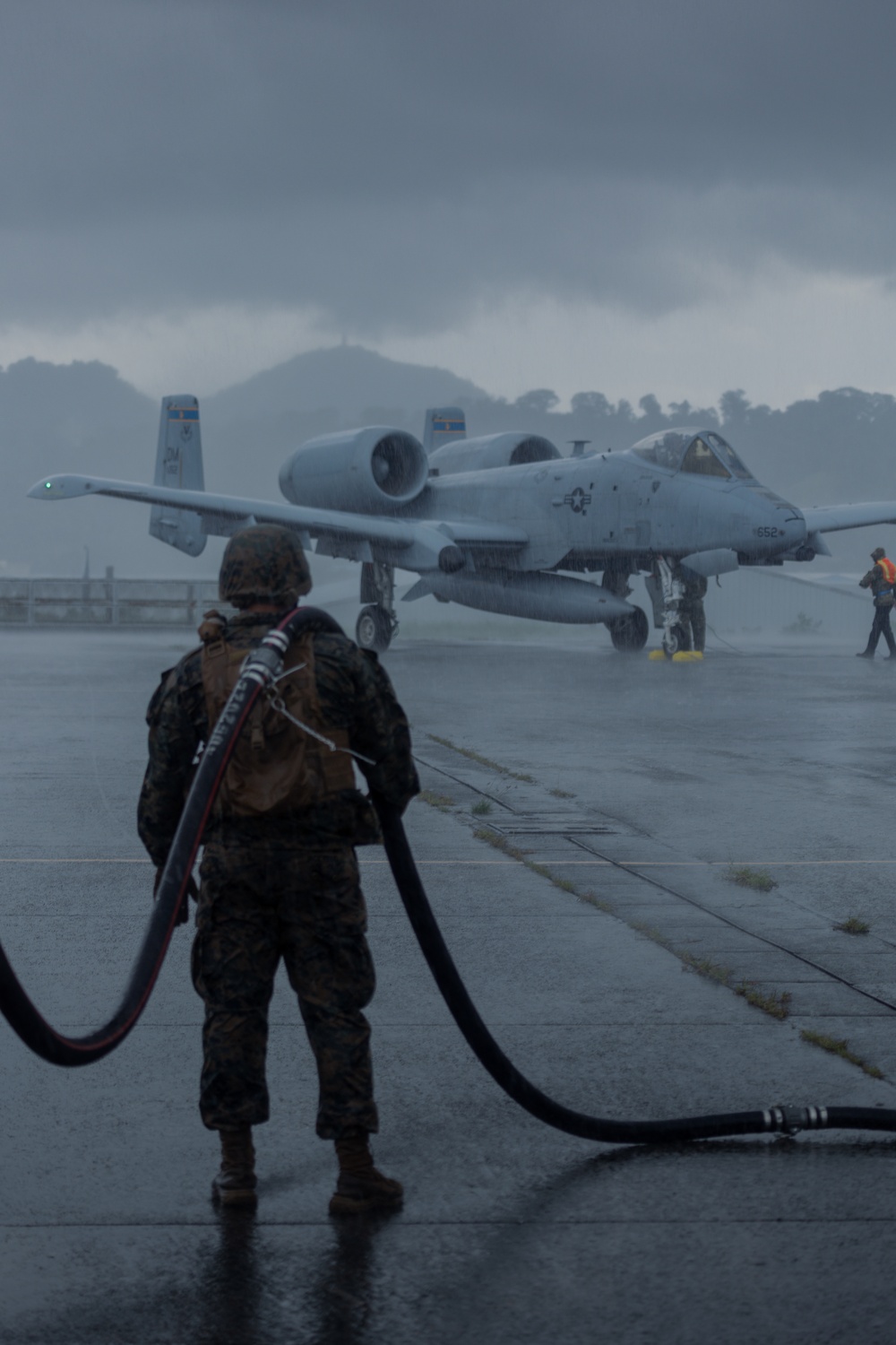 DVIDS - Images - Go with the fuel: MWSS 372 Marines and 61st Fighter ...