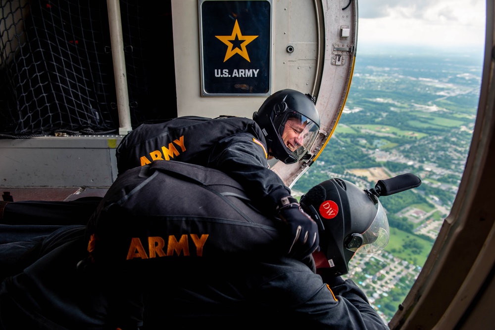 DVIDS Images Army Golden Knights Parachute Jump [Image 7 of 22]