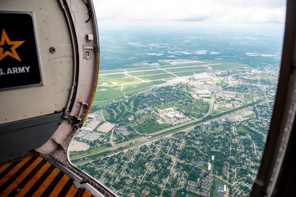 Army Golden Knights Parachute Jump