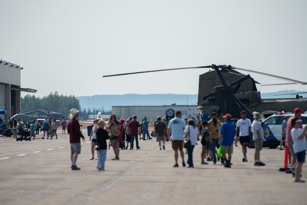 Eielson AFB hosts 2023 Arctic Lightning Airshow