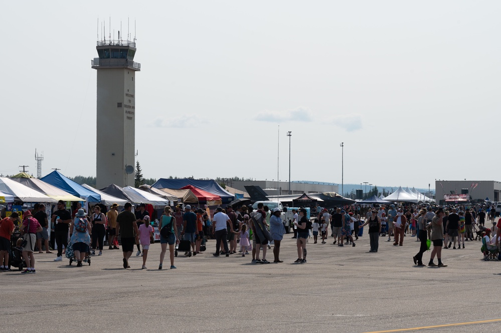 2023 Arctic Lightning Air Show