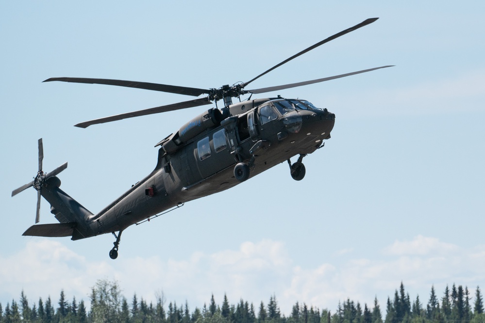 2023 Arctic Lightning Air Show
