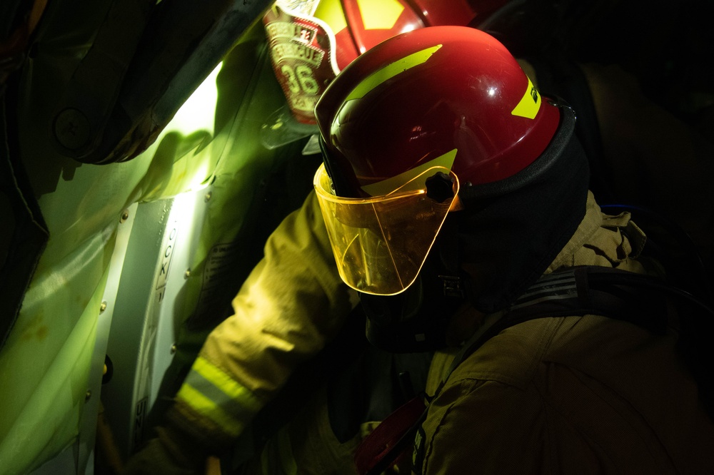 Kadena firefighters conduct flight line drill
