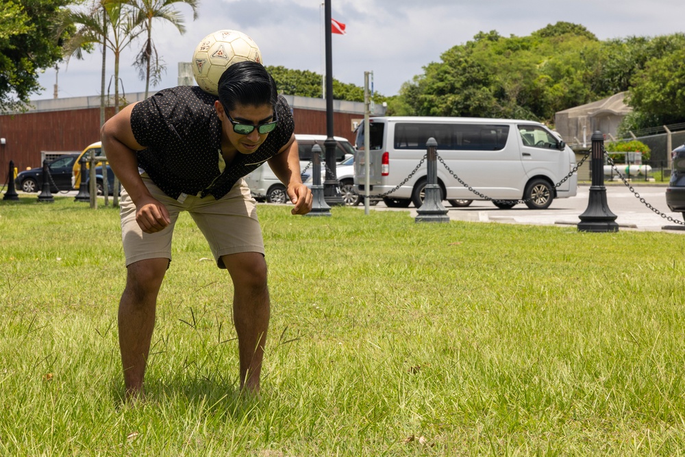 III MIG | Throws a Beach Bash