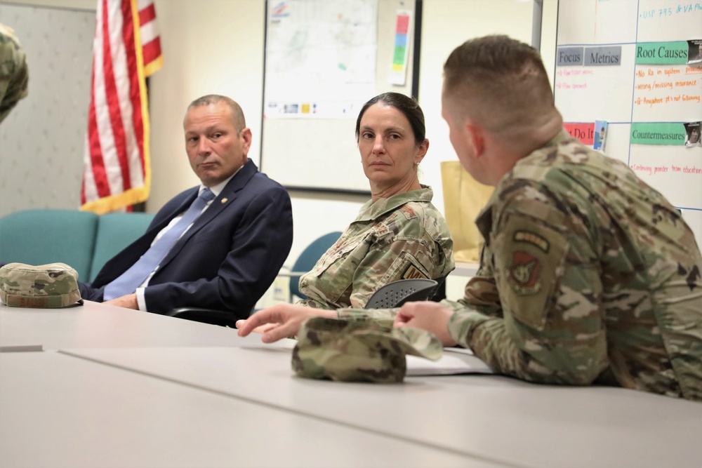 Pat Flanders Meets with JBER Hospital Staff