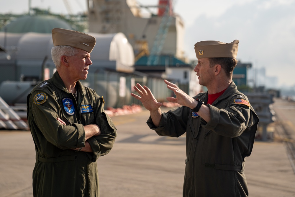 C7F Visits COMLOG WESTPAC