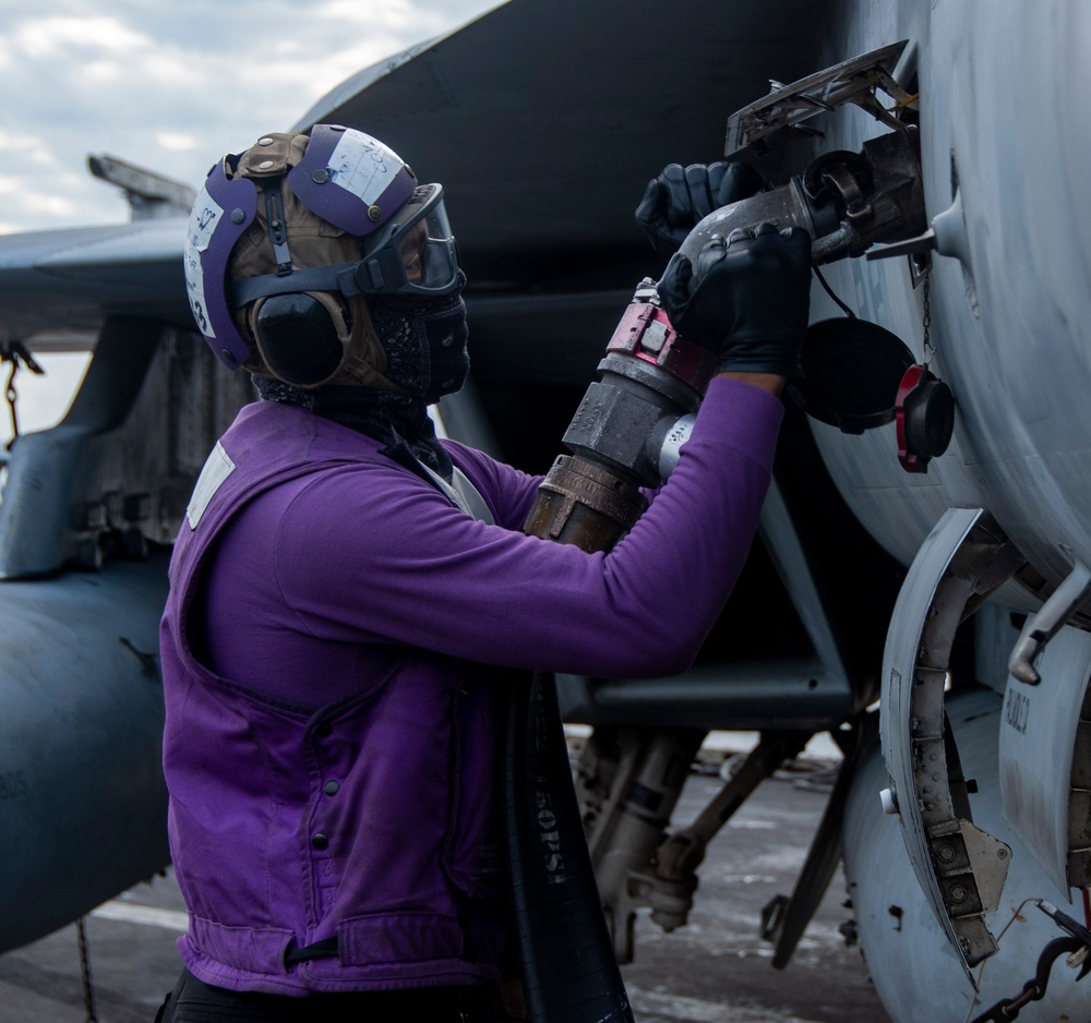 USS Ronald Reagan (CVN 76) conducts flight operations